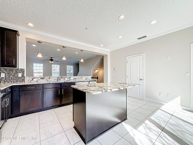 4320 ELLIPSE Drive, Jacksonville, FL 32246