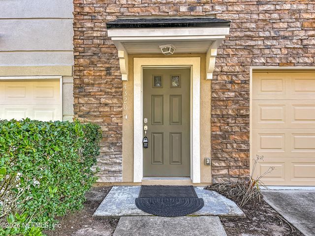 4320 ELLIPSE Drive, Jacksonville, FL 32246