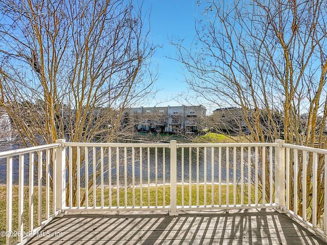 4320 ELLIPSE Drive, Jacksonville, FL 32246