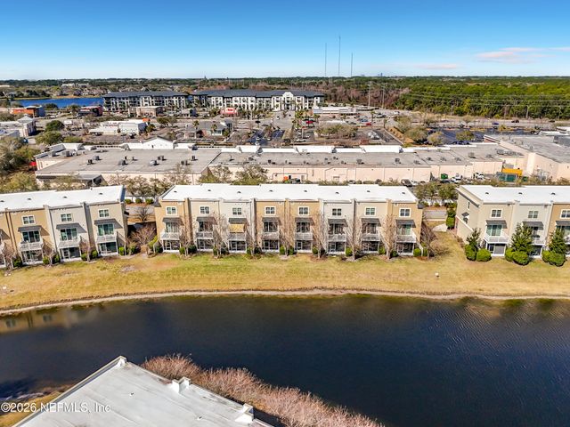 4320 ELLIPSE Drive, Jacksonville, FL 32246