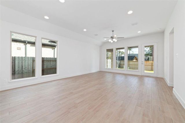 1434 Girasol Street, Magnolia, TX 77354