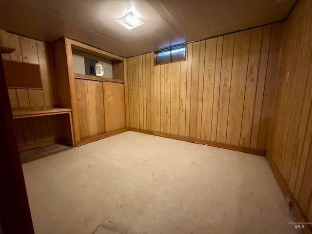 3989 N 2250 E, Filer, ID 83328