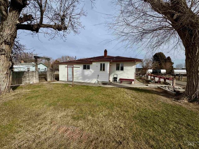 3989 N 2250 E, Filer, ID 83328