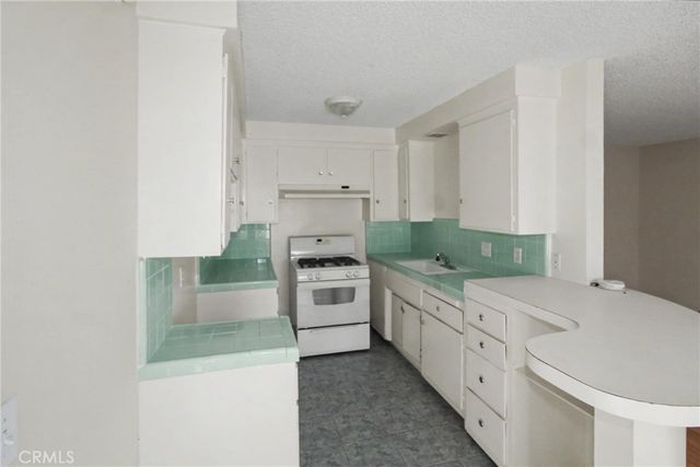 13609 Van Ness Avenue 2, Gardena, CA 90249