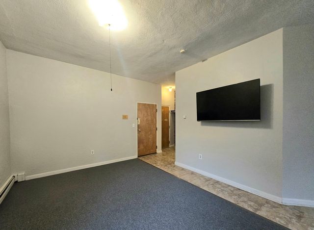88 Broadway 7, Chelsea, MA 02150
