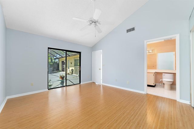 1139 Summit Trail Circle A, West Palm Beach, FL 33415