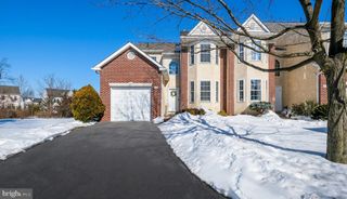 712 MANCHESTER DR #18, Ambler, PA 19002