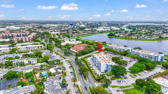 500 Executive Center Drive 3k, West Palm Beach, FL 33401