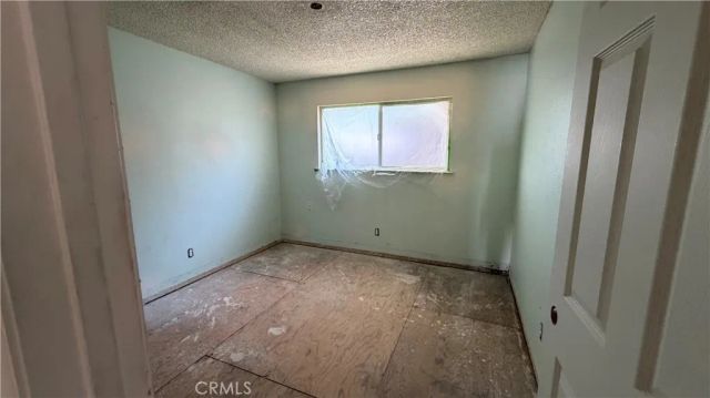 1300 Kensington, Merced, CA 95340