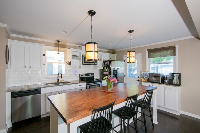 809 Bettie Dr, Old Hickory, TN 37138