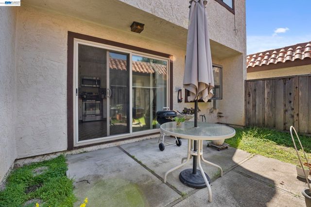 960 Joaquin Ave, San Leandro, CA 94577