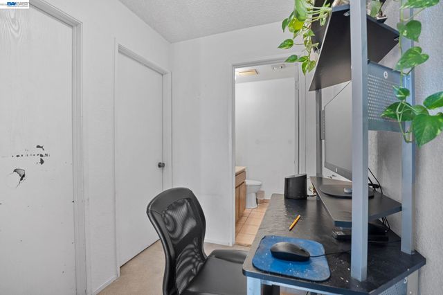 960 Joaquin Ave, San Leandro, CA 94577