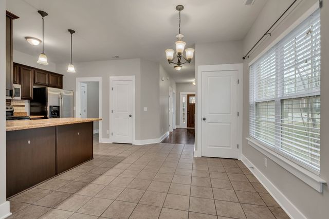 3011 Whitland Crossing Dr, Nashville, TN 37214