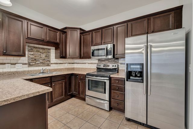 3011 Whitland Crossing Dr, Nashville, TN 37214