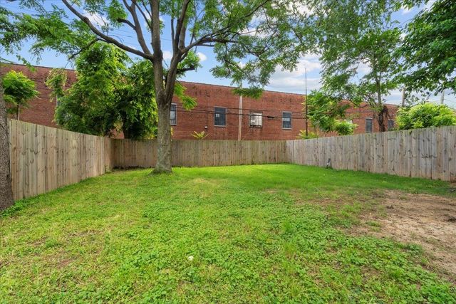 1205 FORREST AVE, Memphis, TN 38104