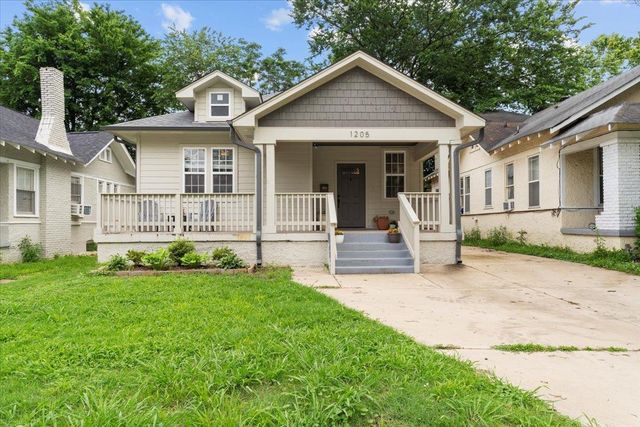 1205 FORREST AVE, Memphis, TN 38104