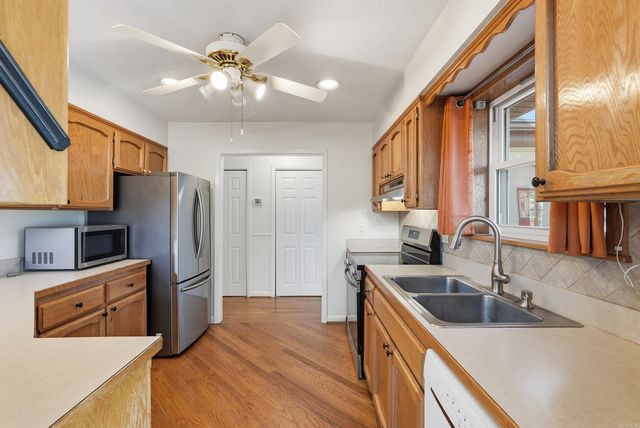 313 Snead Drive, Fairfield Bay, AR 72088