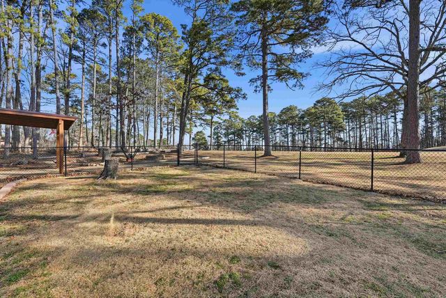 313 Snead Drive, Fairfield Bay, AR 72088