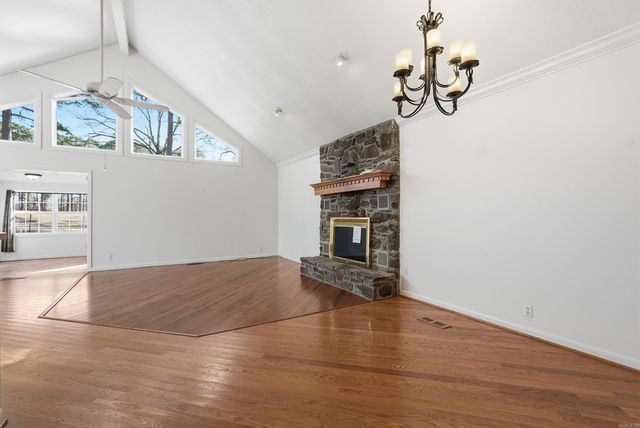 313 Snead Drive, Fairfield Bay, AR 72088