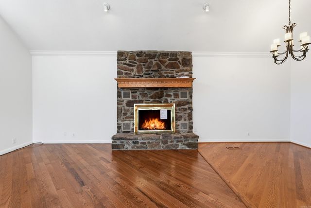 313 Snead Drive, Fairfield Bay, AR 72088