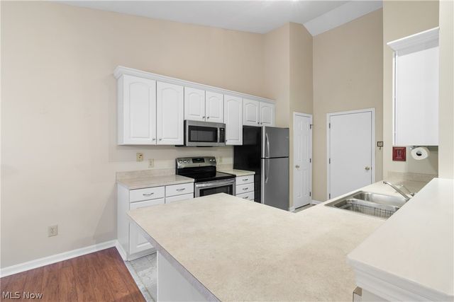 4232 Mayfair Drive, Brunswick, OH 44212