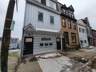 4552 Penn Ave 2, Bloomfield, PA 15224