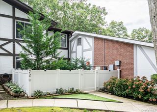 72 Birchwood Road 72, Medford, NY 11763