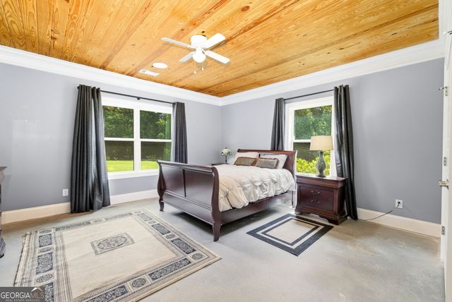365 Stone Creek Drive, Hull, GA 30646