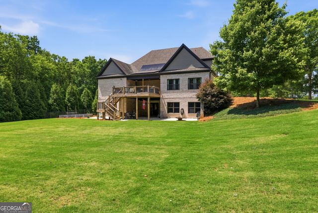 365 Stone Creek Drive, Hull, GA 30646