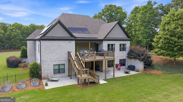 365 Stone Creek Drive, Hull, GA 30646