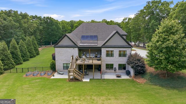 365 Stone Creek Drive, Hull, GA 30646