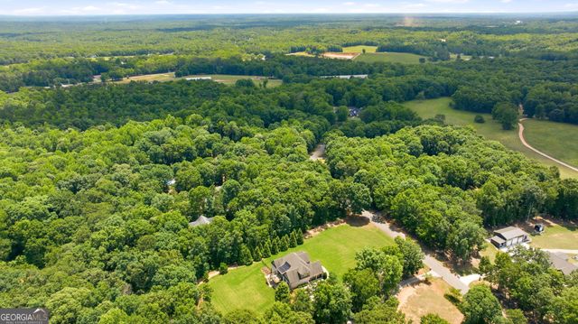 365 Stone Creek Drive, Hull, GA 30646