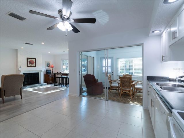 2101 SUNSET POINT ROAD 1302, Clearwater, FL 33765