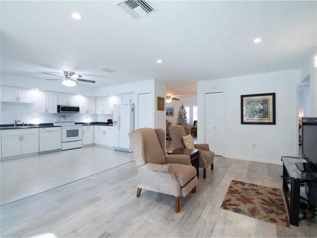 2101 SUNSET POINT ROAD 1302, Clearwater, FL 33765