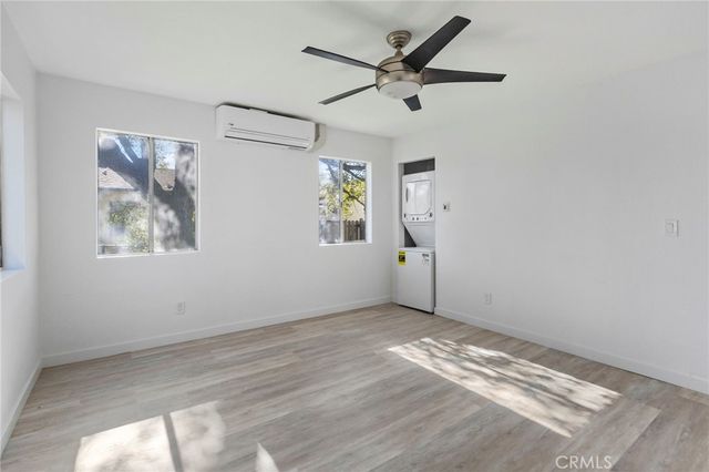 543 N Barbara, Azusa, CA 91702
