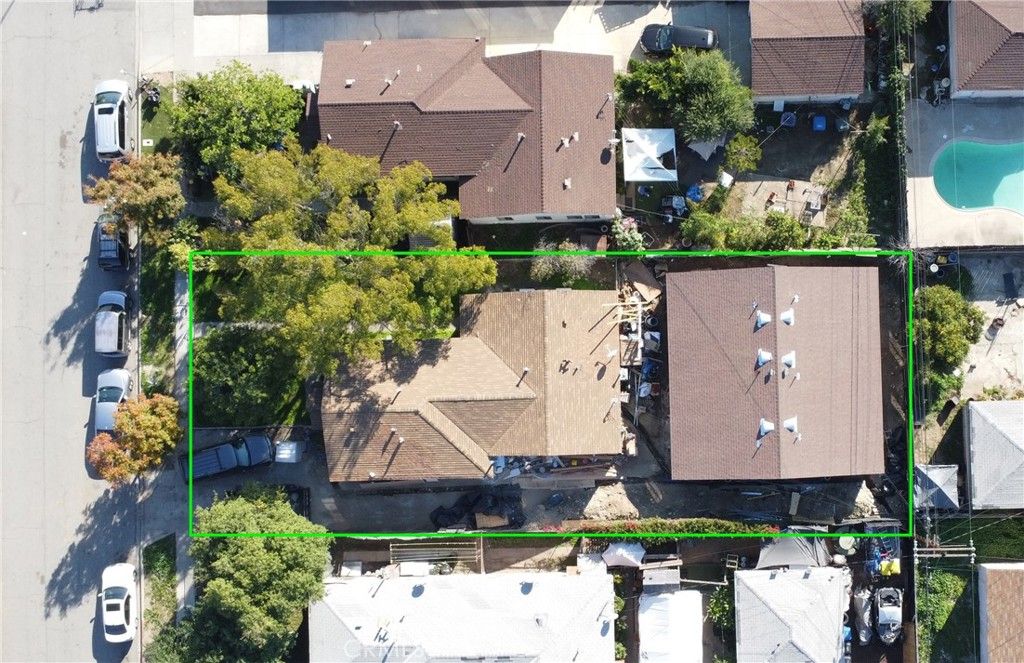 Image 4 of property listing at 543 N Barbara, Azusa, CA 91702