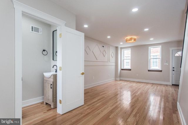 3143 LIVINGSTON ST, Philadelphia, PA 19134