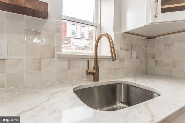 3143 LIVINGSTON ST, Philadelphia, PA 19134