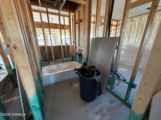 6541 Swan Street, Las Cruces, NM 88012