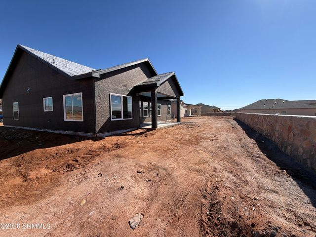 6541 Swan Street, Las Cruces, NM 88012