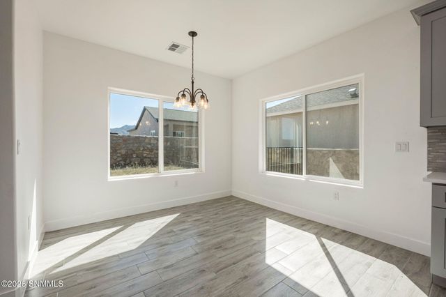 6541 Swan Street, Las Cruces, NM 88012