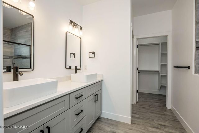 6541 Swan Street, Las Cruces, NM 88012