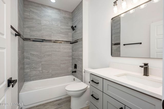 6541 Swan Street, Las Cruces, NM 88012