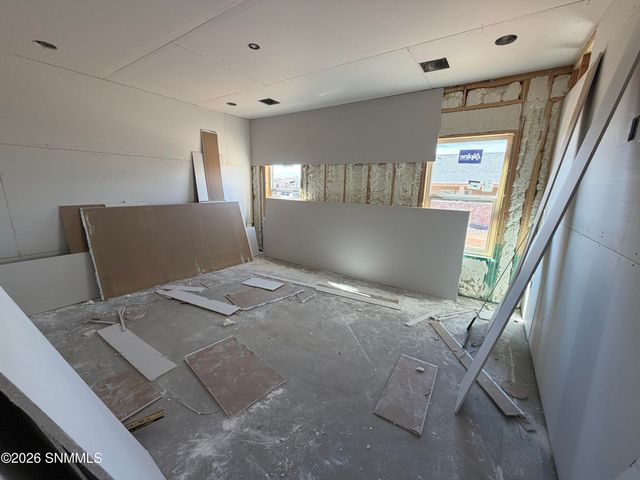 6541 Swan Street, Las Cruces, NM 88012