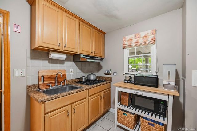 22 Beaumont Drive, New City, NY 10956