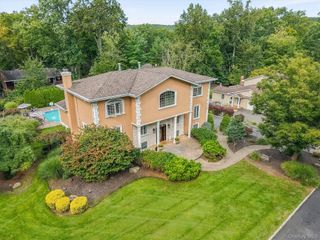 22 Beaumont Drive, New City, NY 10956
