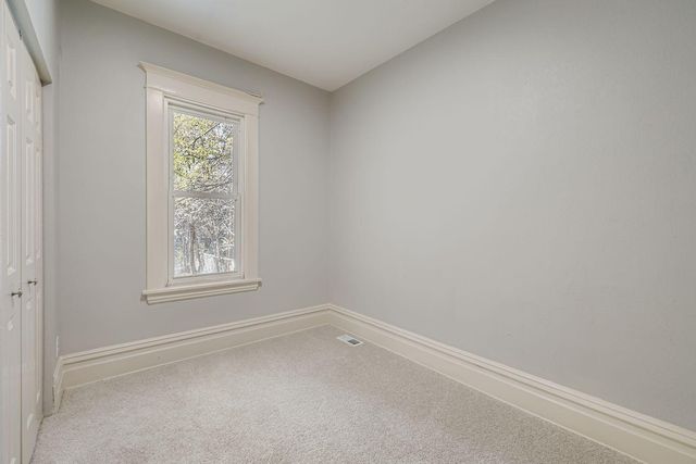 830 University Avenue W, Saint Paul, MN 55104