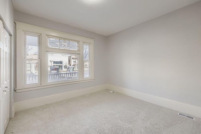 830 University Avenue W, Saint Paul, MN 55104