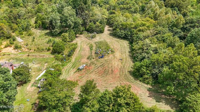 129 Pleasant Hill Rd, Sweetwater, TN 37874