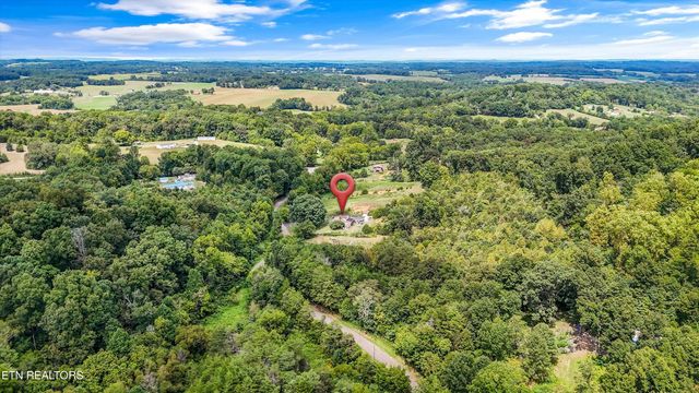 129 Pleasant Hill Rd, Sweetwater, TN 37874